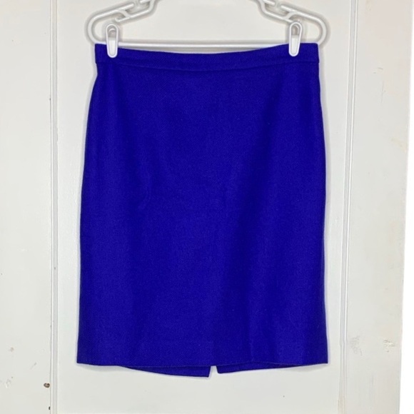 Pure Collection Moon Quality British Cloth Skirt - Picture 1 of 4